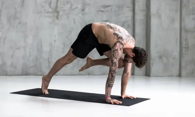The Transformative Benefits of Yoga for Men, A Comprehensive Overview